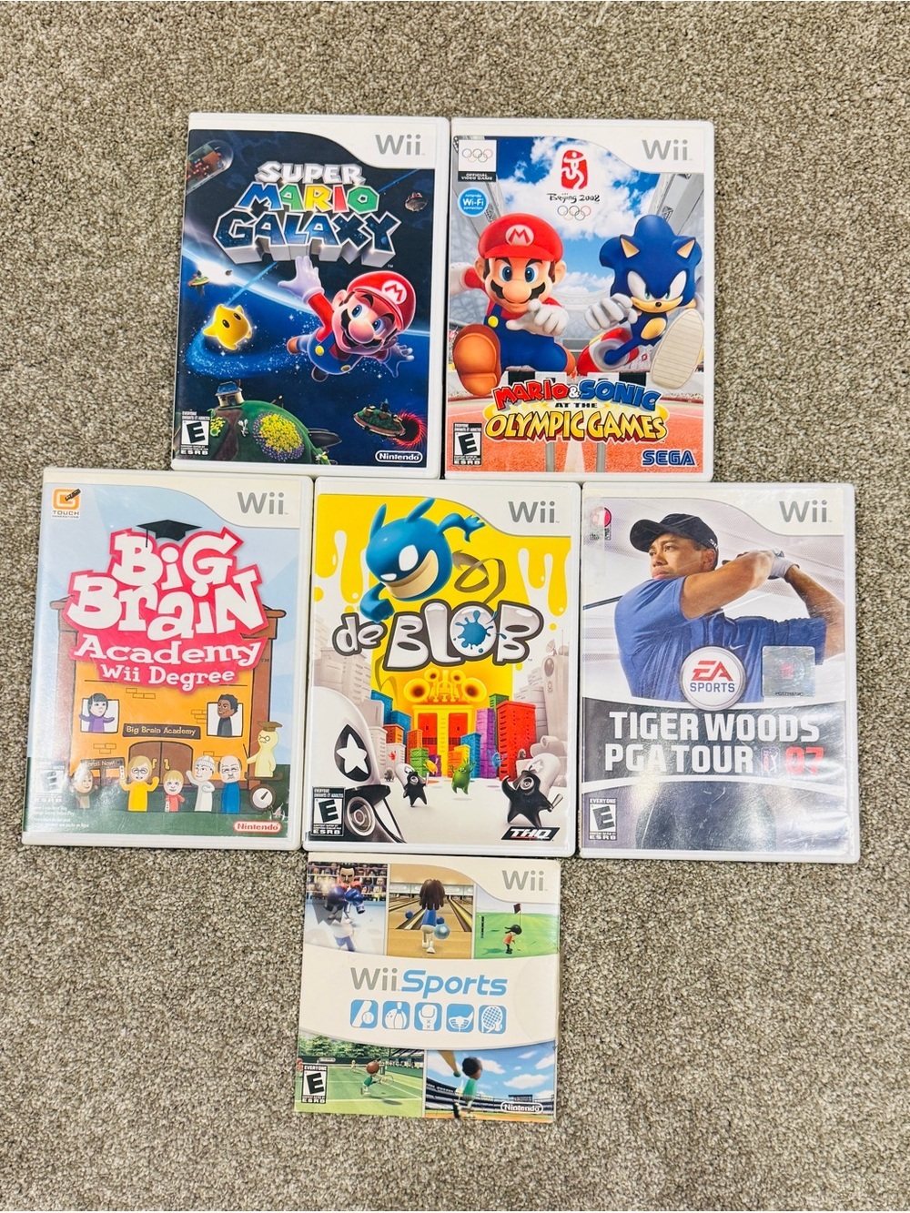Nintendo Wii Game Lot of 6 - Super Mario Galaxy, Wii Sports, Mario & Sonic